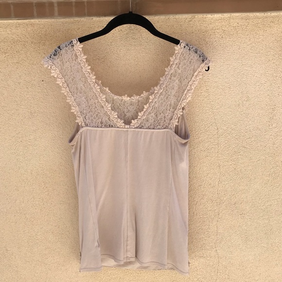 Express Lace Top - Picture 2 of 3